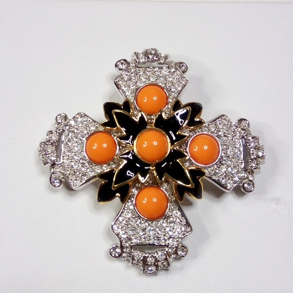 KJL Kenneth J. Lane Maltese cross pin/pendant enhancer - Picture 1 of 6